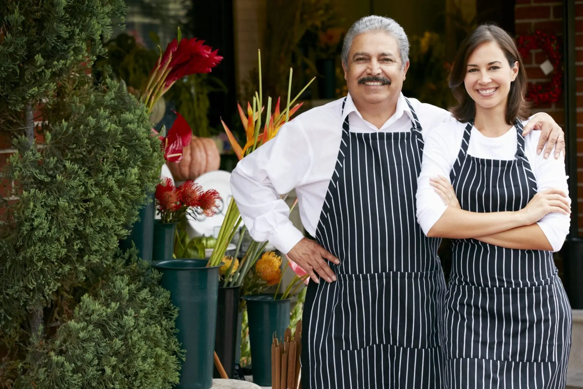 Green Card Assistance 2048x1365