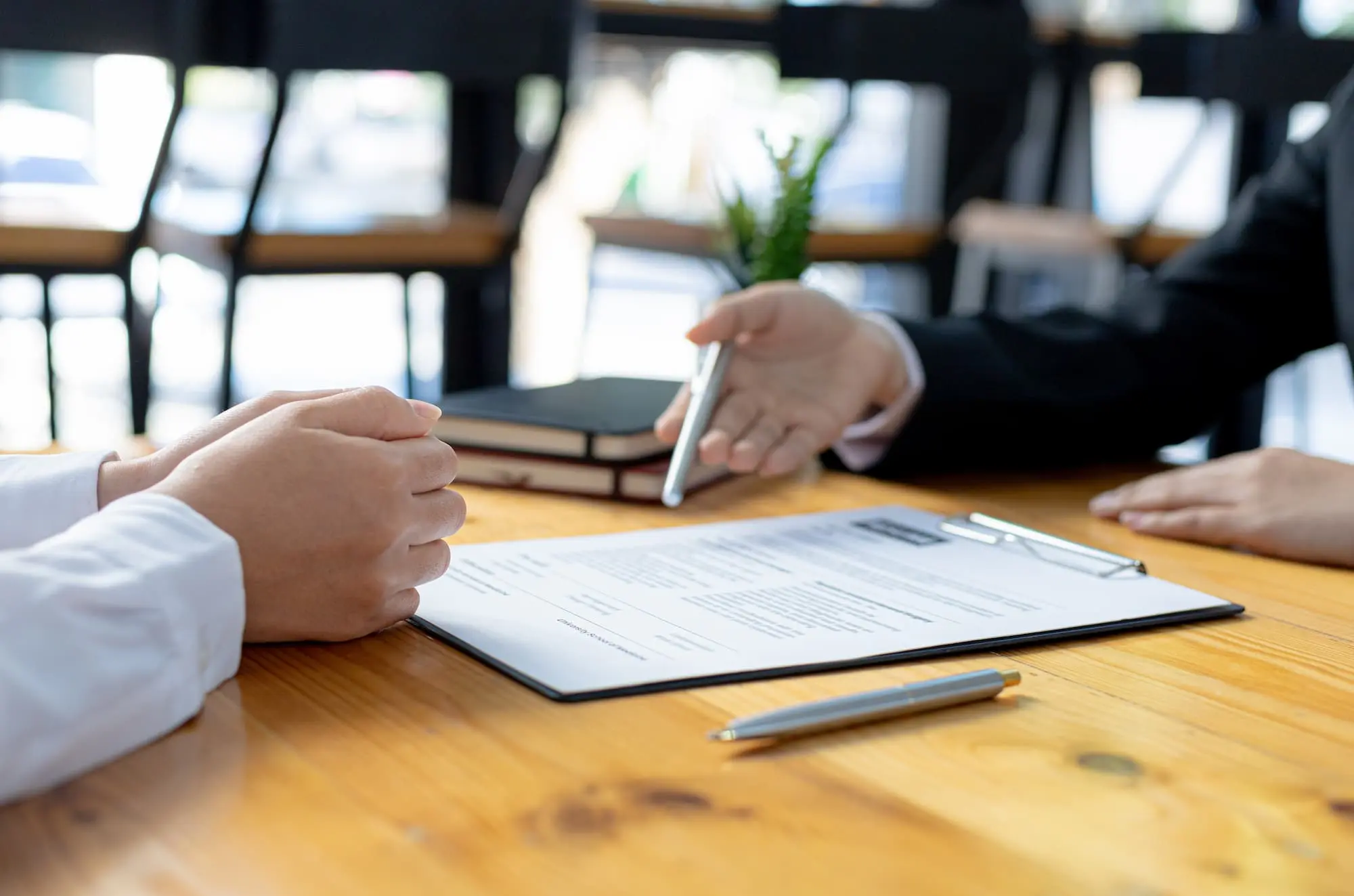 Shutterstock 2121139490 (1)